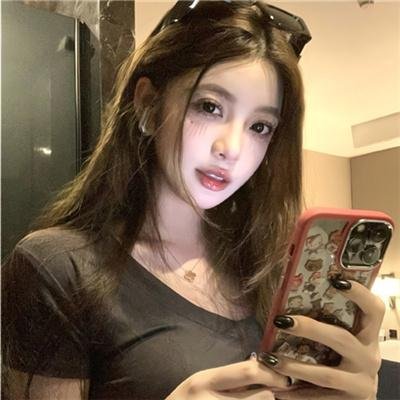 坡道上的红屋顶